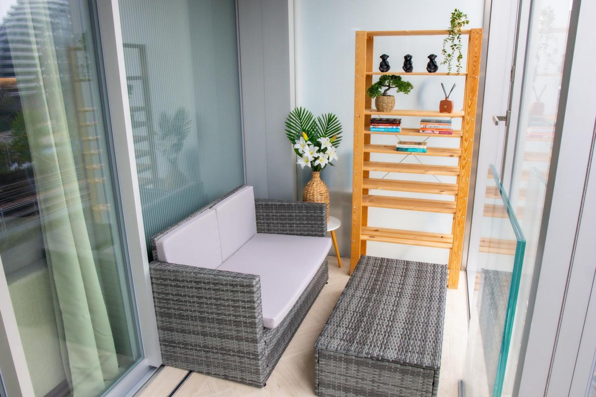 Luxury Steps From Battersea Power St And Close To Victoria & Chelsea Londra